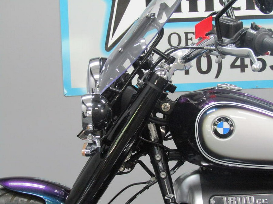 2022 BMW R 18 Classic 719 Galaxy Dust Metallic/Titan Silver 2 Metallic