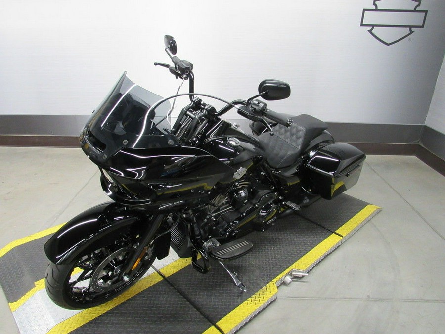 2025 Harley-Davidson® FLHRXS - Road King® Special