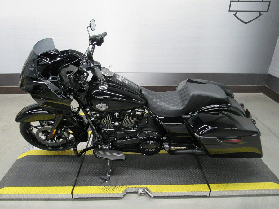 2025 Harley-Davidson® FLHRXS - Road King® Special