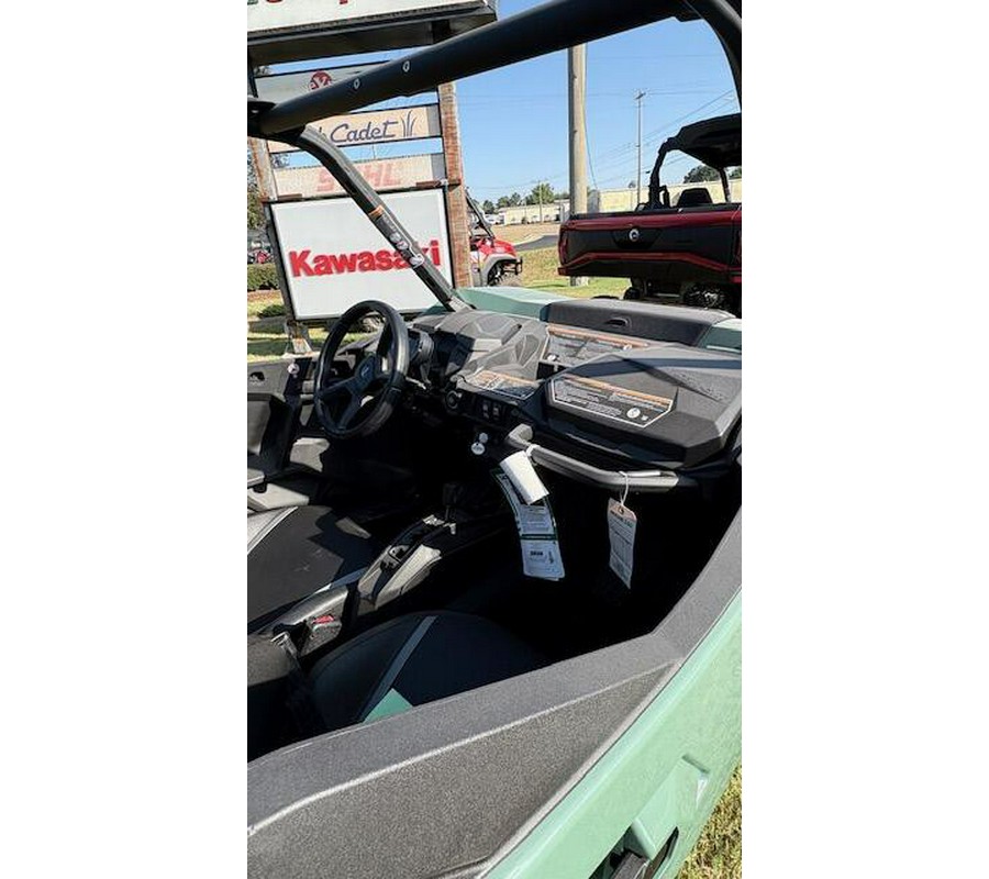 2026 Commander DPS 700 - Can-Am