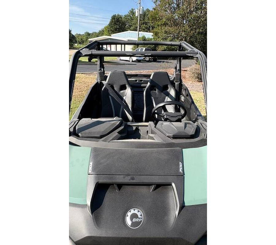 2026 Commander DPS 700 - Can-Am