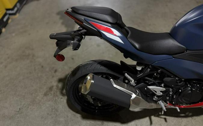 2026 Kawasaki Ninja® 500