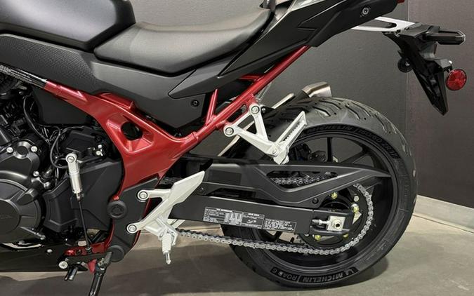 2026 Honda CB750 Hornet E-Clutch