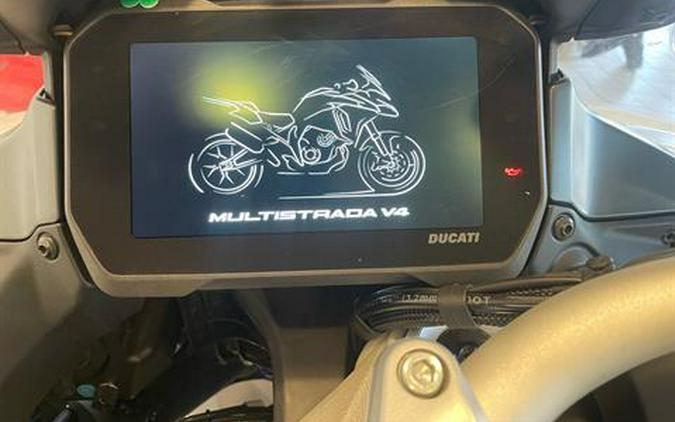 2021 Ducati Multistrada V4 S Travel & Radar Spoked Wheel