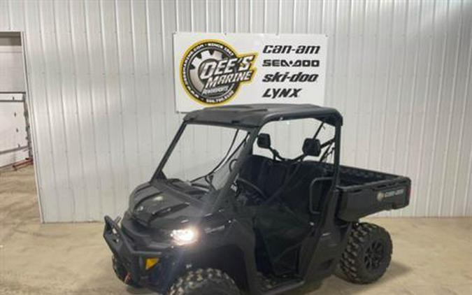 2024 Can-Am Defender XT HD9