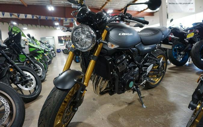 2025 Kawasaki ZR900NSFNL