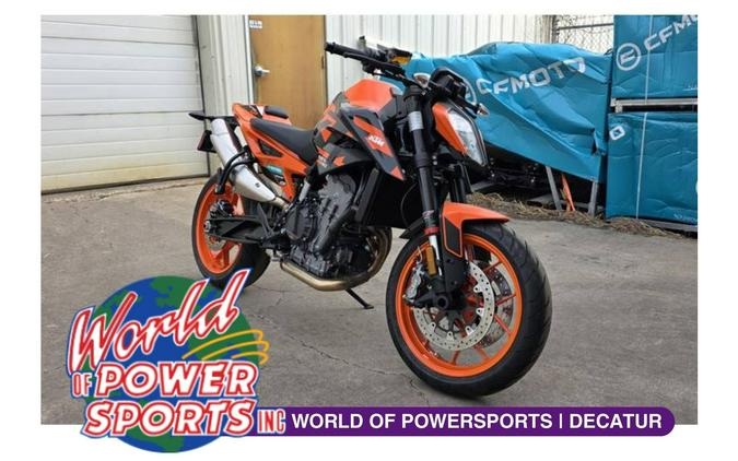 2022 KTM 890 DUKE GP