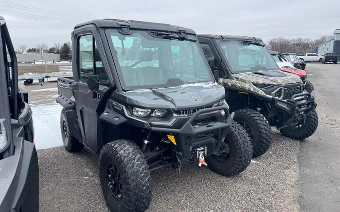 2022 Can-Am® Defender Limited HD10