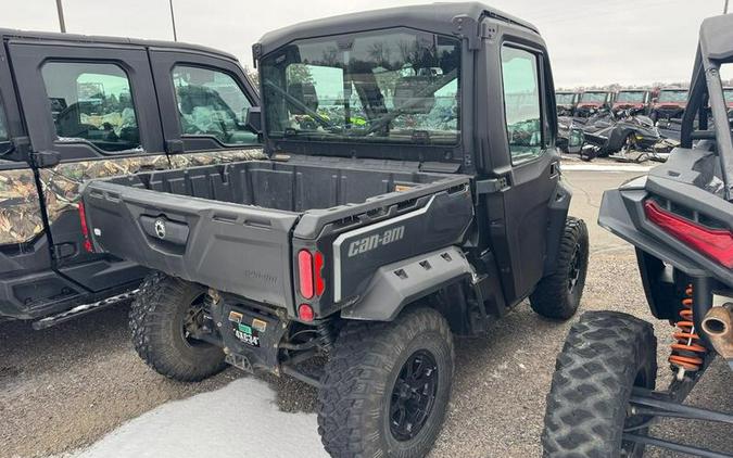 2022 Can-Am® Defender Limited HD10