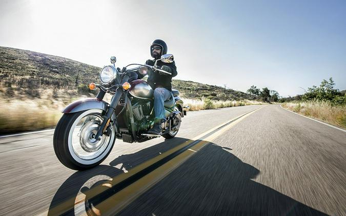 2016 Kawasaki Vulcan 900 Classic