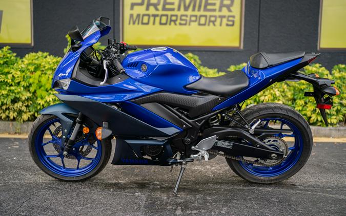 2022 Yamaha YZF-R3 ABS