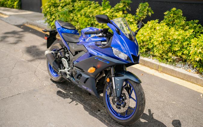 2022 Yamaha YZF-R3 ABS