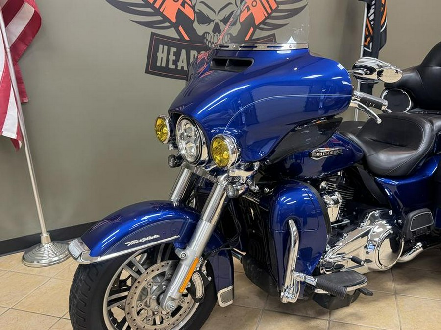 2017 Harley-Davidson® FLHTCUTG - Tri Glide® Ultra