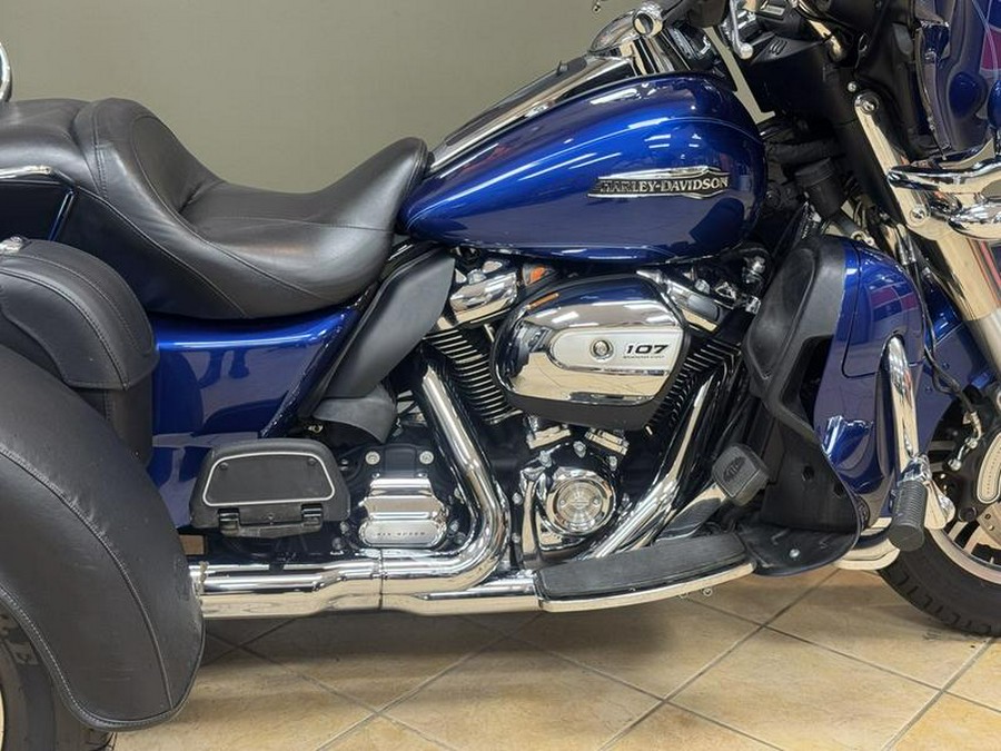 2017 Harley-Davidson® FLHTCUTG - Tri Glide® Ultra