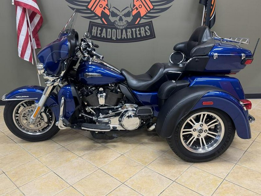 2017 Harley-Davidson® FLHTCUTG - Tri Glide® Ultra