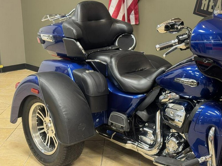 2017 Harley-Davidson® FLHTCUTG - Tri Glide® Ultra