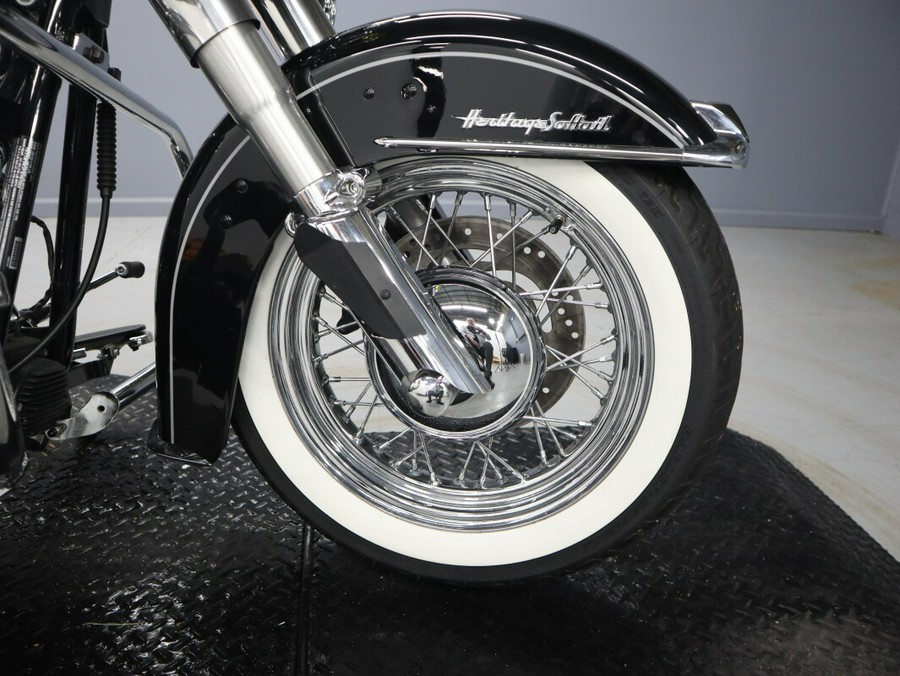2011 Harley-Davidson Heritage Softail Classic FLSTC