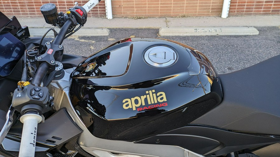 2023 Aprilia Tuono V4 1100 Factory