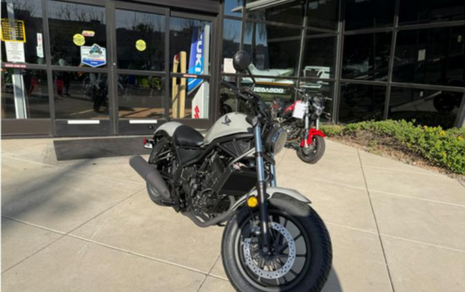 2026 Honda Rebel 300 E-Clutch