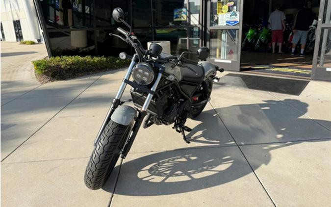 2026 Honda Rebel 300 E-Clutch