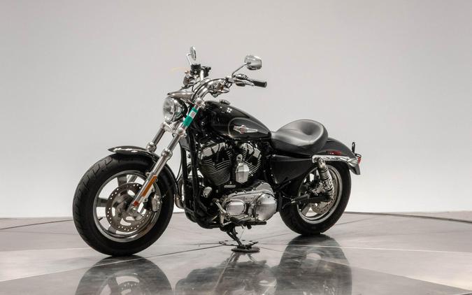 2016 HARLEY-DAVIDSON XL1200C 1200 CUSTOM in Vivid Black