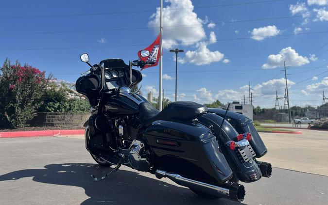 2015 Harley-Davidson® FLHXS Street Glide® Special Black Denim 661926