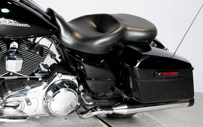 2015 Harley-Davidson Street Glide FLHX