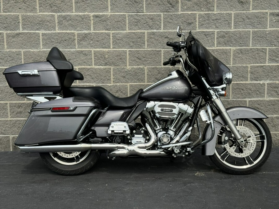 FLHX 2014 Street Glide