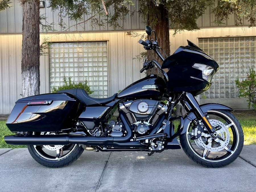 2024 Harley-Davidson® FLTRX - Road Glide®