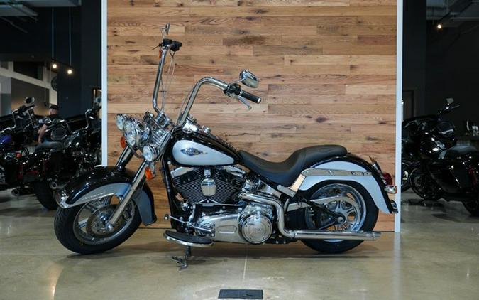 2013 Harley-Davidson Softail Heritage Softail Classic