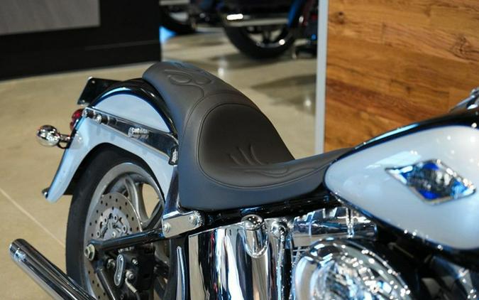 2013 Harley-Davidson Softail Heritage Softail Classic