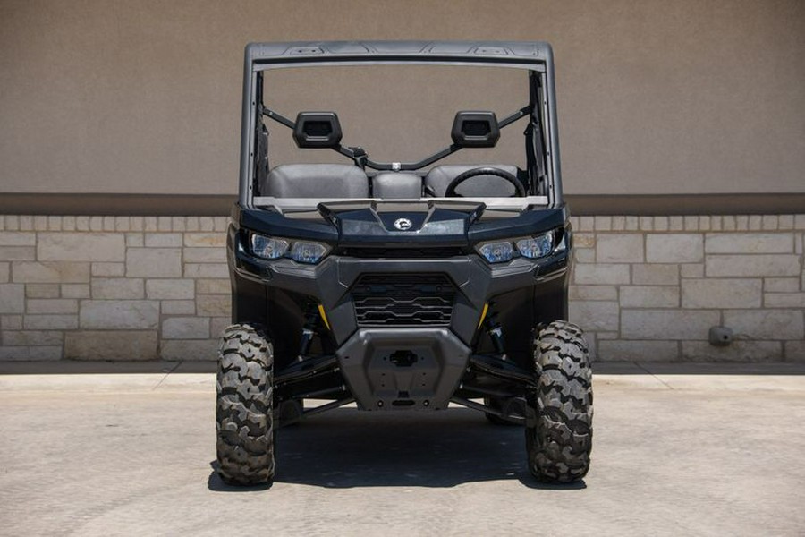 New 2024 CAN-AM DEFENDER XT HD9 STONE GRAY