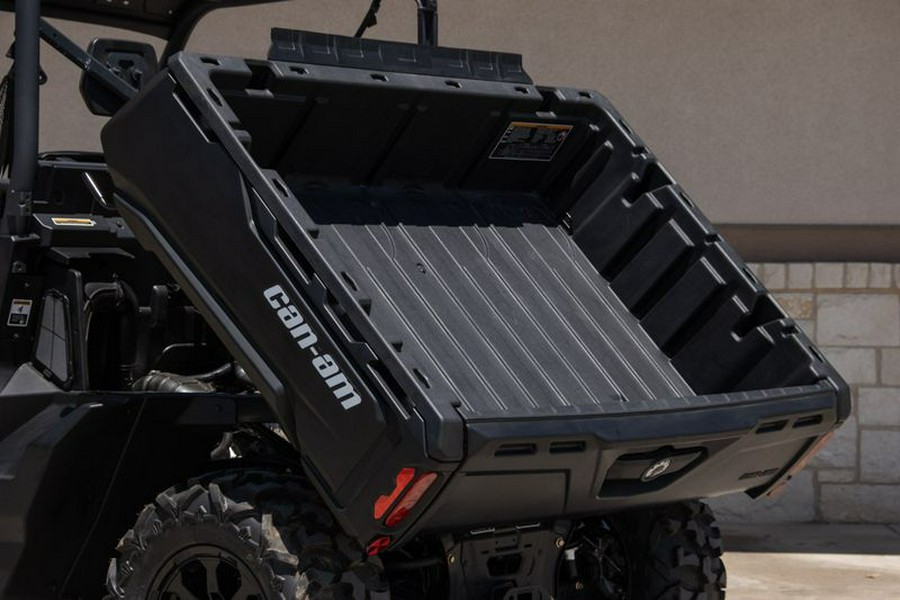 New 2024 CAN-AM DEFENDER XT HD9 STONE GRAY