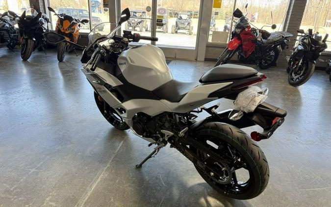 2025 Kawasaki Ninja® 500 ABS