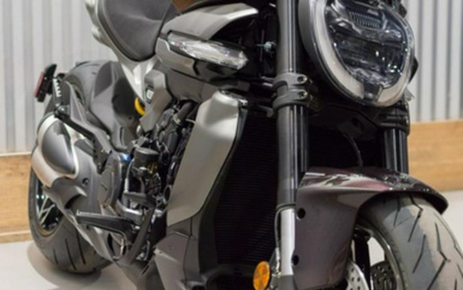 2026 Ducati XDiavel V4 Black Lava