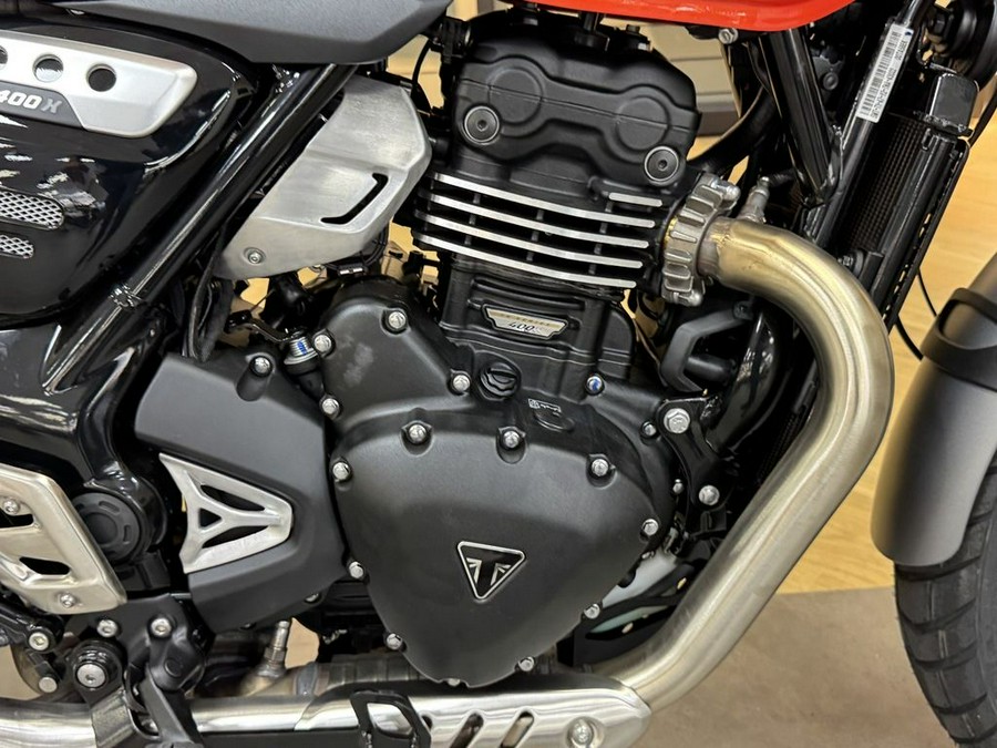 2026 Triumph Scrambler 400 X Baja Orange/Aluminium