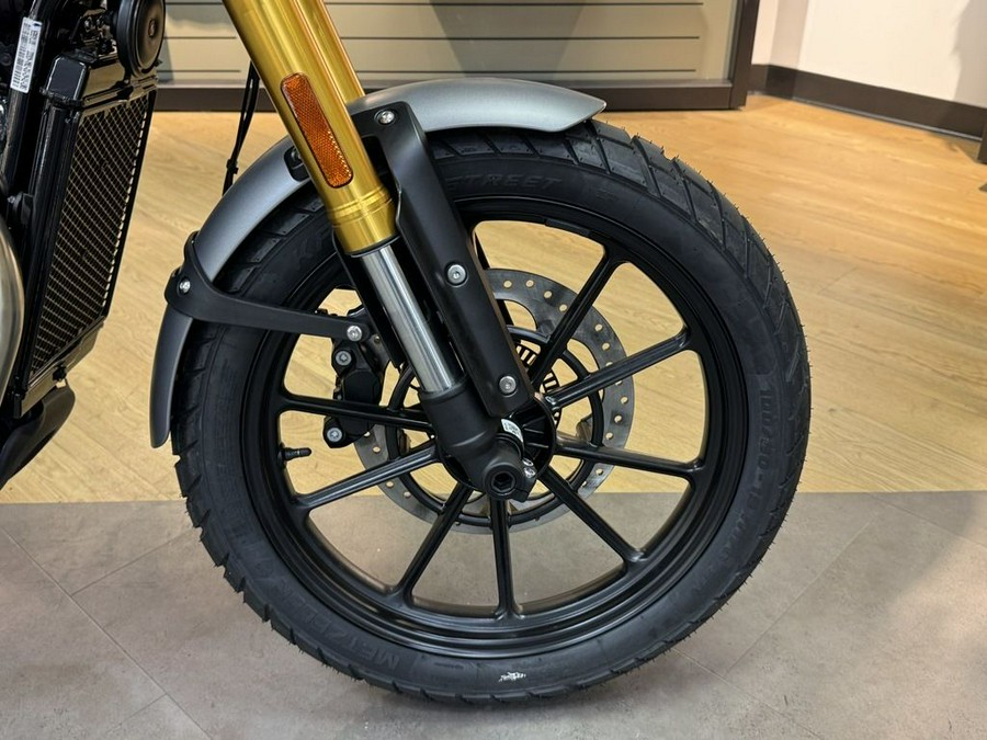 2026 Triumph Scrambler 400 X Baja Orange/Aluminium