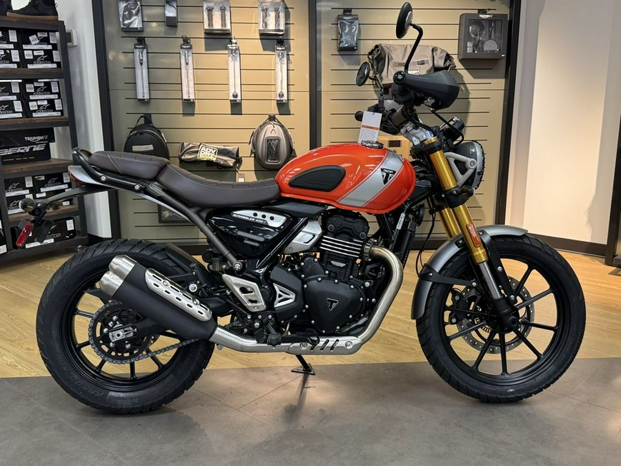 2026 Triumph Scrambler 400 X Baja Orange/Aluminium