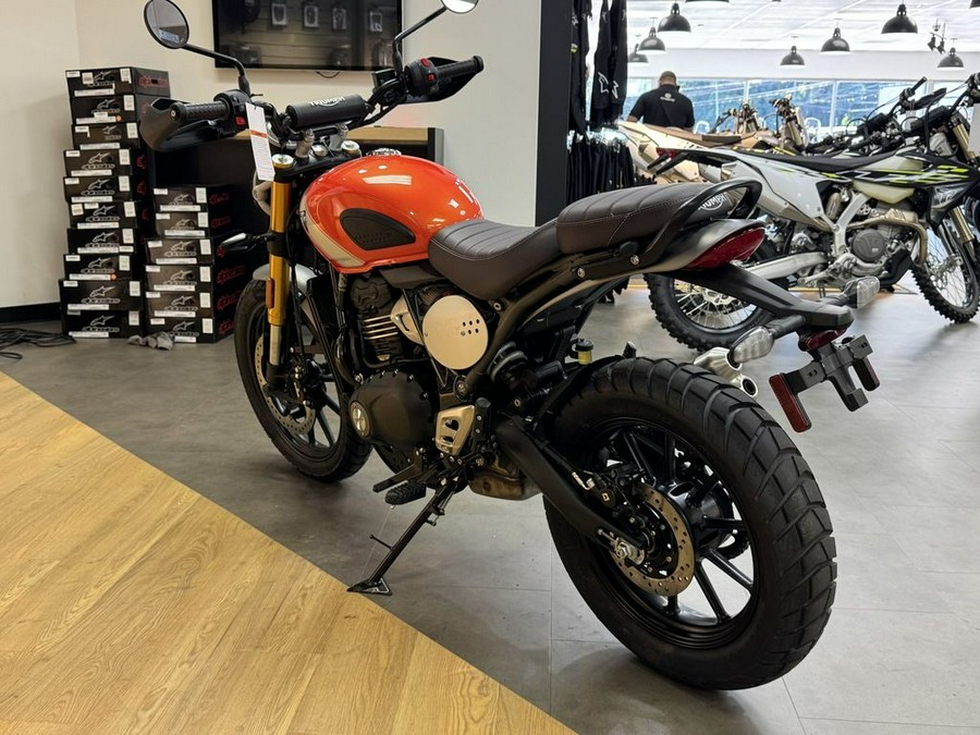 2026 Triumph Scrambler 400 X Baja Orange/Aluminium