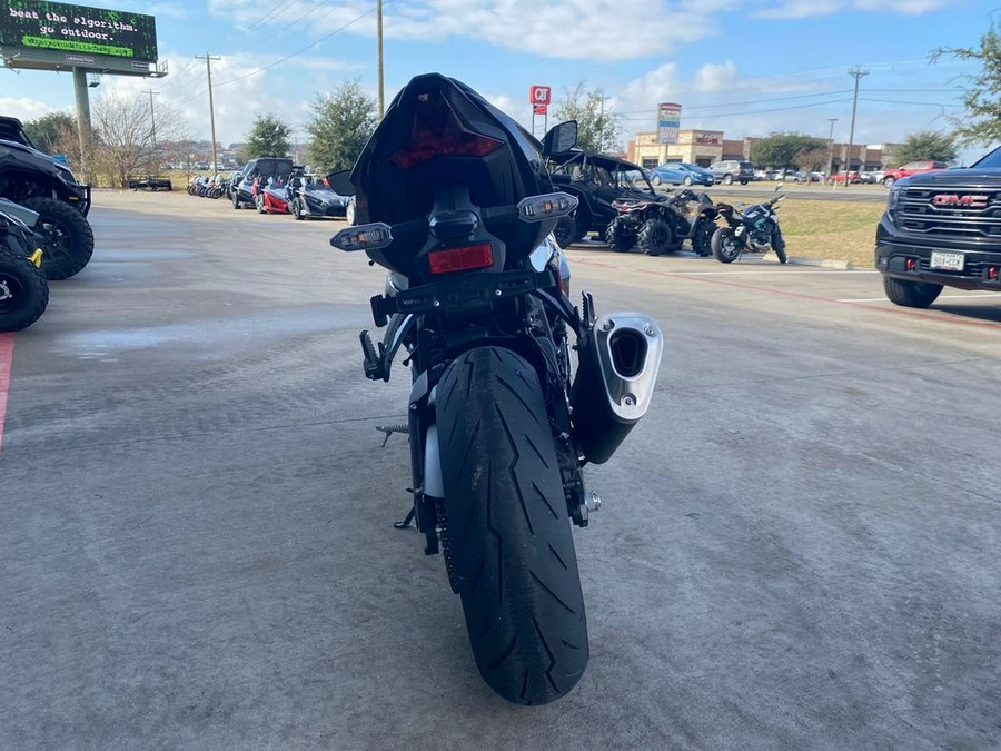 2026 Kawasaki Ninja® ZX™-6R