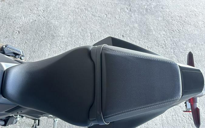 2026 Honda CB650R E-Clutch