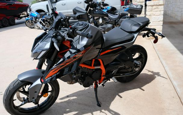 2026 KTM 390 DUKE