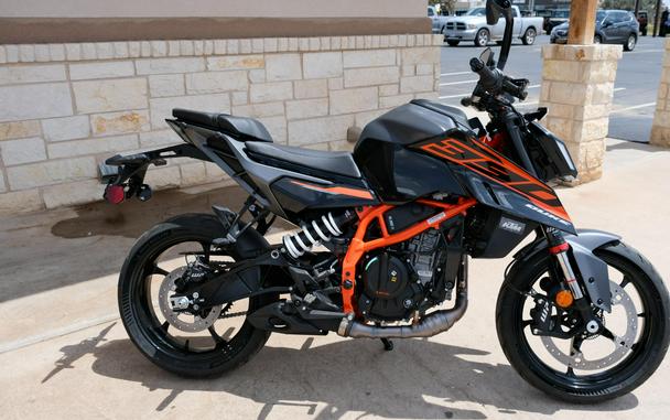 2026 KTM 390 DUKE