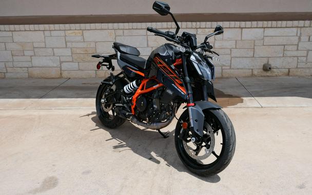 2026 KTM 390 DUKE