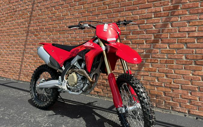 2026 Ducati Desmo 450 MX