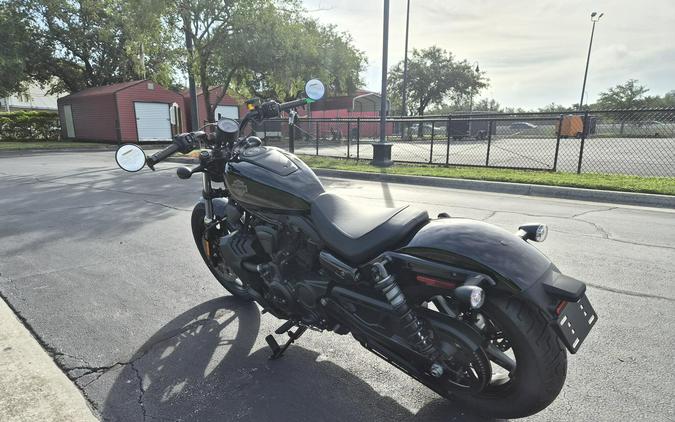 RH975 2026 Nightster