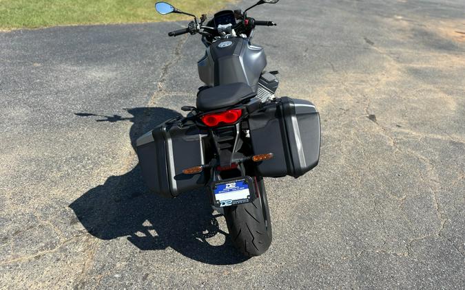 2025 Moto Guzzi V100 Mandello