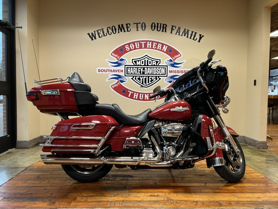 Used 2018 Harley-Davidson Ultra Limited Touring Motorcycle For Sale Near Memphis, TN