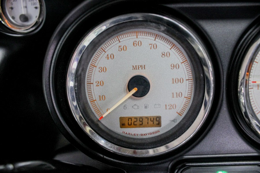 2013 Harley-Davidson Road Glide® Custom