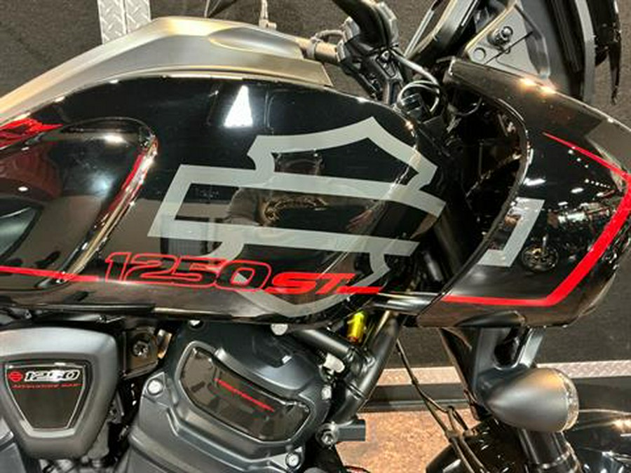2025 Harley-Davidson Pan America® 1250 ST
